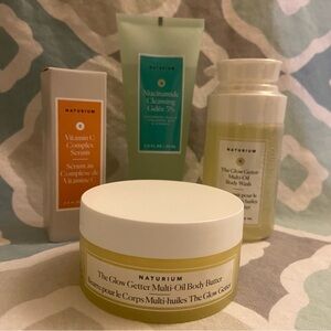 4 Piece NATURIUM Gift Set Glow Getter Multi-Oil Body Butter - Cream